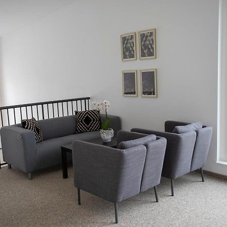 בוגן B Home Apart Hotel By Alpha מראה חיצוני תמונה